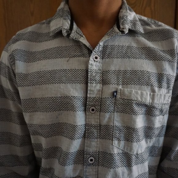 Striped button-up - Picture 3 of 7